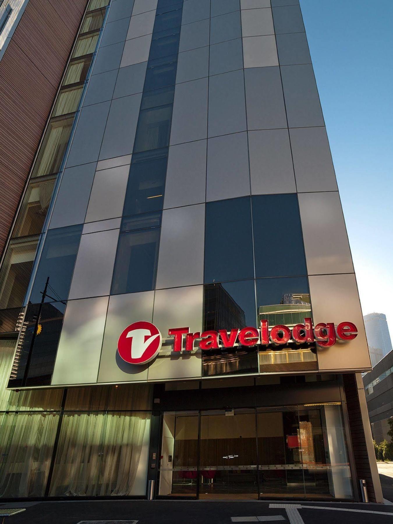 Travelodge Hotel Melbourne Docklands Exterior photo